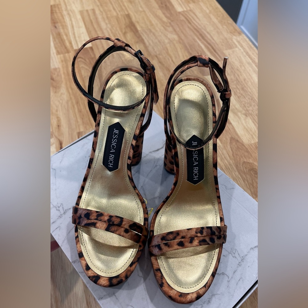 JESSICA RICH - Leopard Sandals - Picture 2 of 13